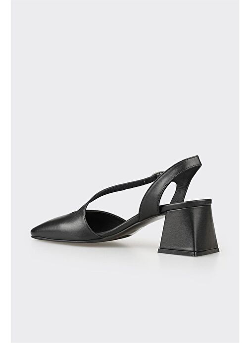 Siyah Deri Kadın Topuklu Ayakkabı - Görsel 4