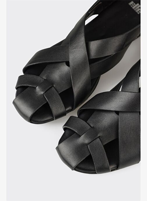 Siyah Deri Kadın Günlük Ayakkabı - Görsel 6