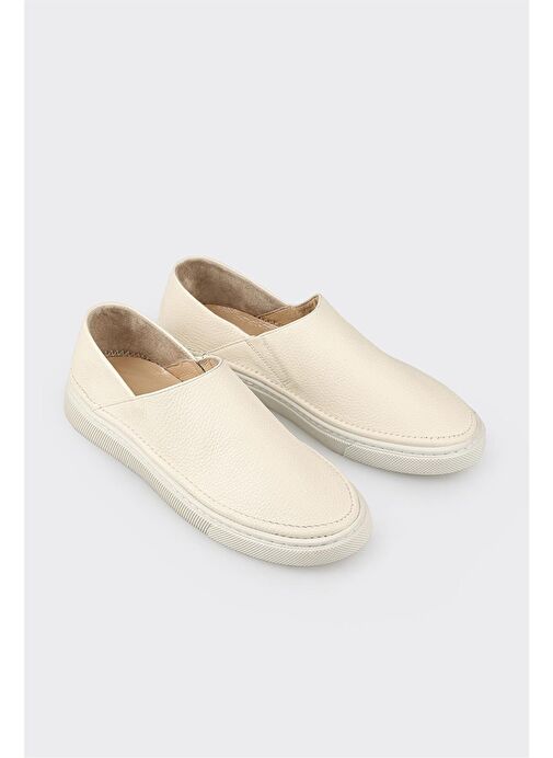 Bej Deri Kadın Spor Ayakkabı - Görsel 3