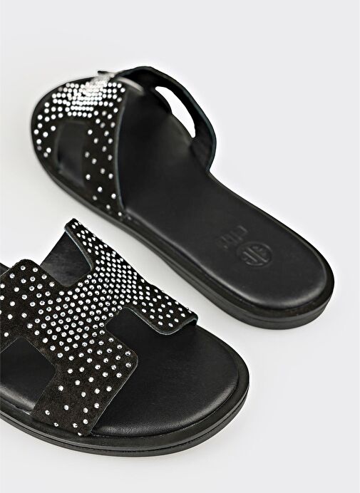 Siyah Deri Kadın Düz Terlik - Görsel 6