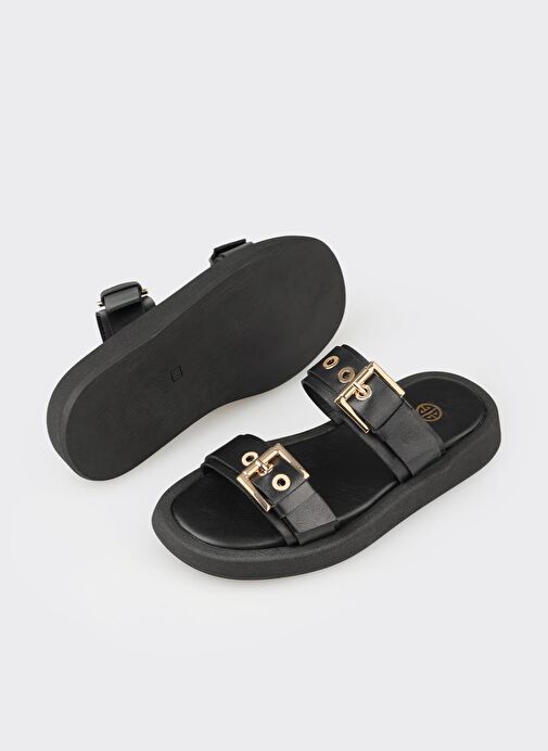 Siyah Deri Kadın Spor Terlik - Görsel 4