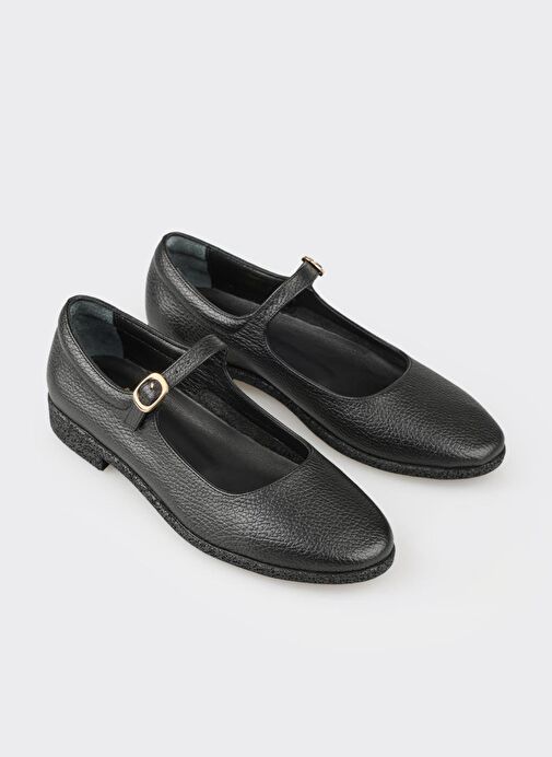 Siyah Deri Kadın Babet - Görsel 3