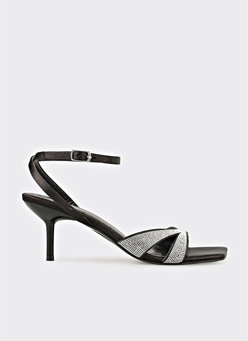 Siyah Kadın Günlük Sandalet - Görsel 2