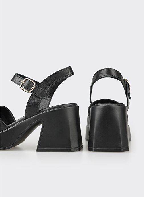 Siyah Deri Kadın Günlük Sandalet - Görsel 5