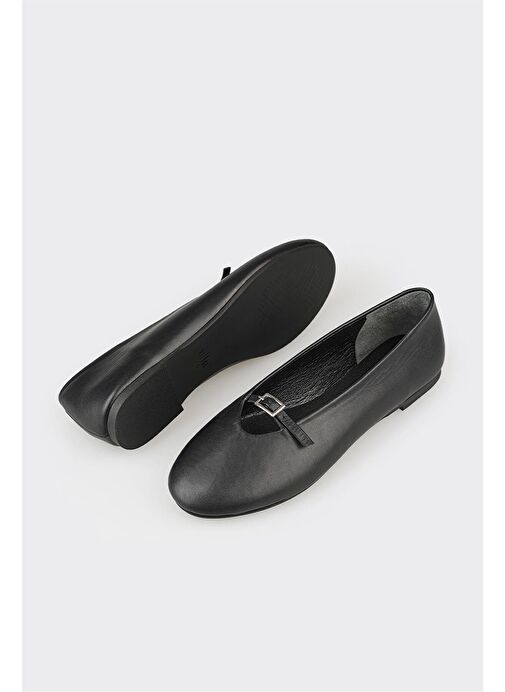 Elle Siyah Kadın Deri Babet DEMATA - Görsel 6