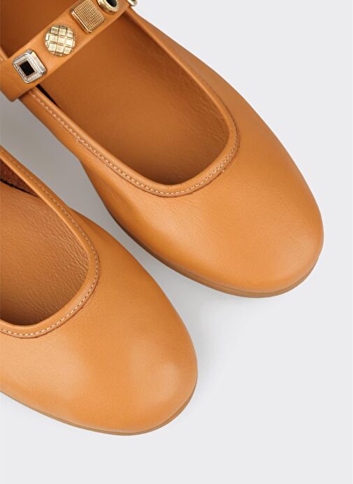 Taba Deri Kadın Günlük Ayakkabı - Görsel 6