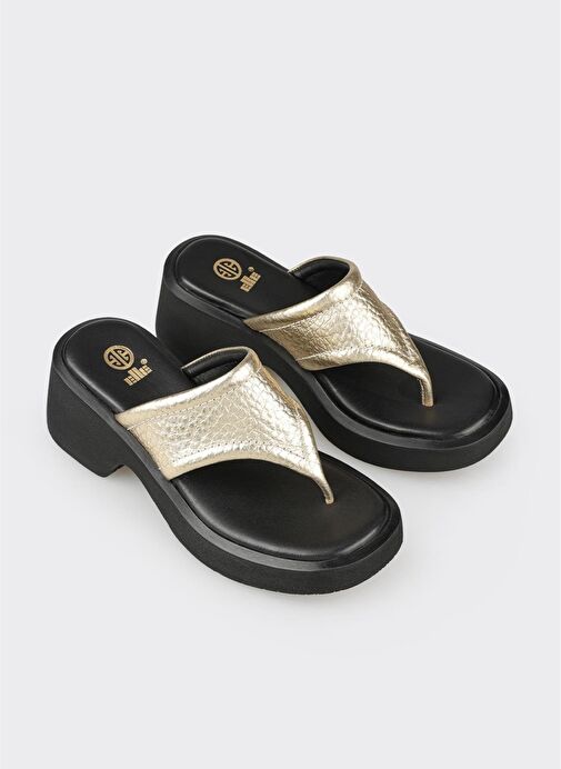 Gold Deri Kadın Günlük Terlik - Görsel 3