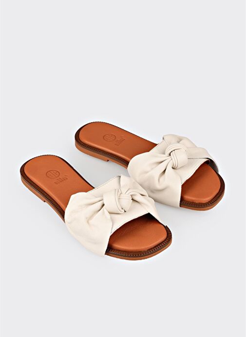 Ekru Deri Kadın Düz Terlik - Görsel 3