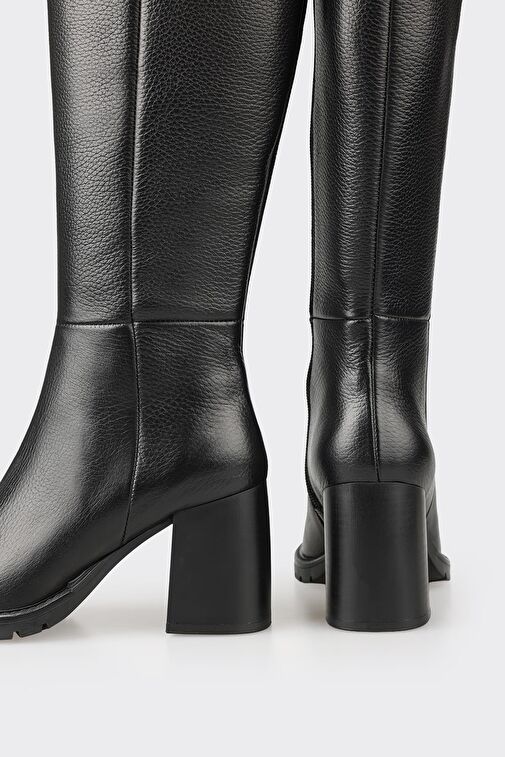 Siyah Deri Kadın Çizme - Görsel 5