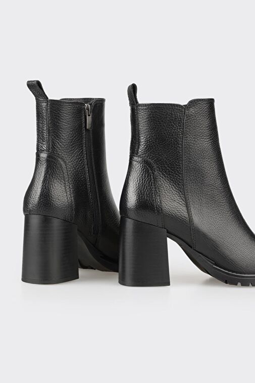 Siyah Deri Kadın Orta Topuk Bot - Görsel 5