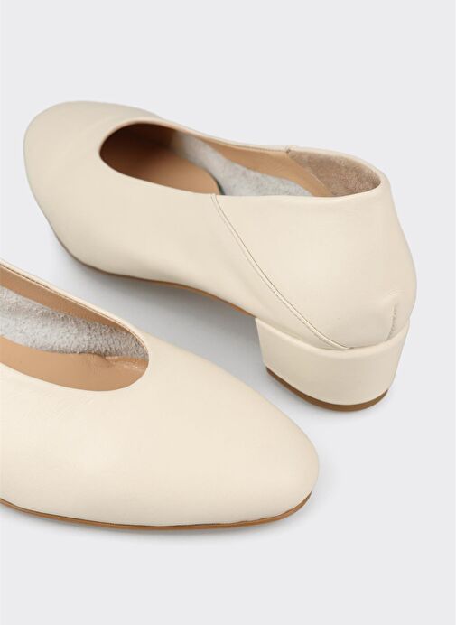 Bej Deri Kadın Topuklu Ayakkabı - Görsel 5