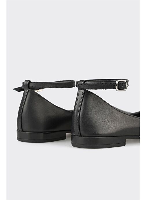 Siyah Deri Kadın Günlük Ayakkabı - Görsel 6