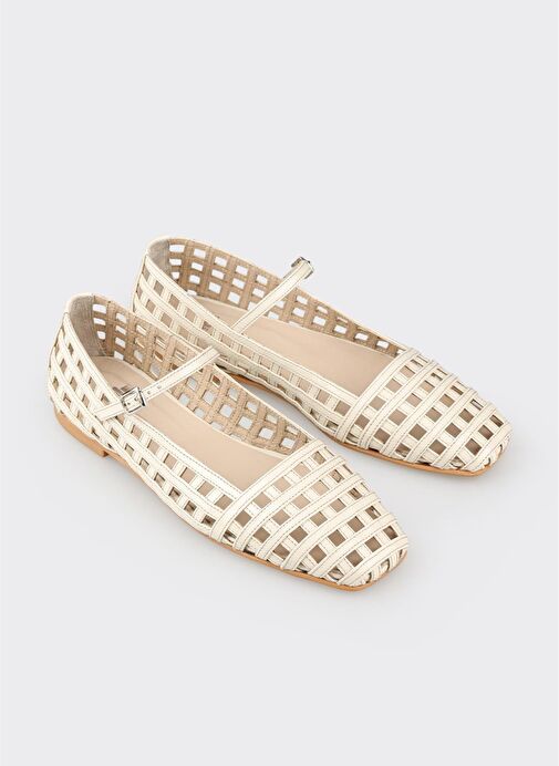 Bej Deri Kadın Günlük Ayakkabı - Görsel 3