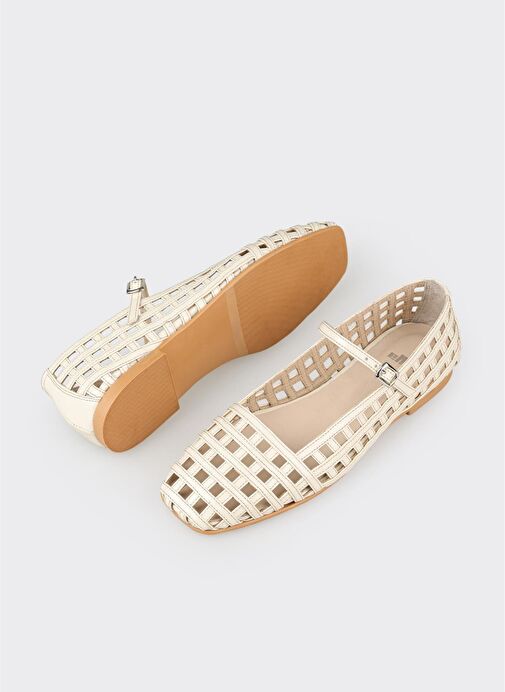 Bej Deri Kadın Günlük Ayakkabı - Görsel 4