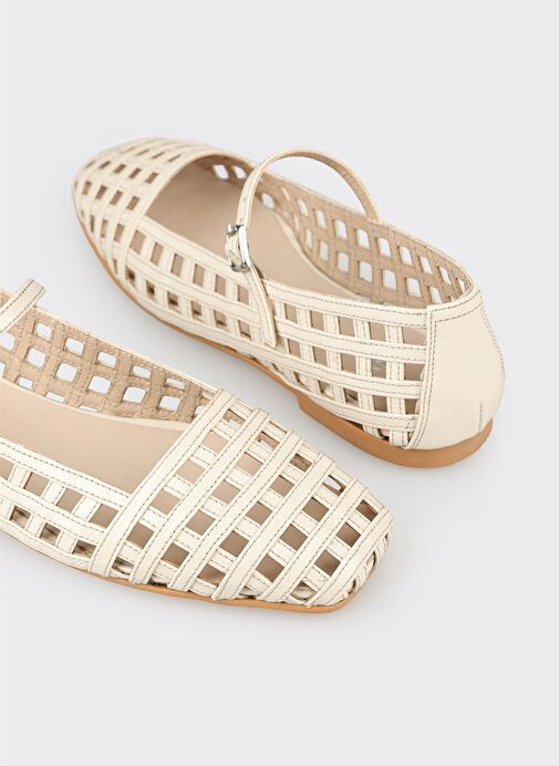 Bej Deri Kadın Günlük Ayakkabı - Görsel 6