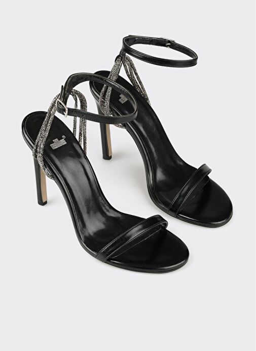 Siyah Kadın Topuklu Sandalet - Görsel 3