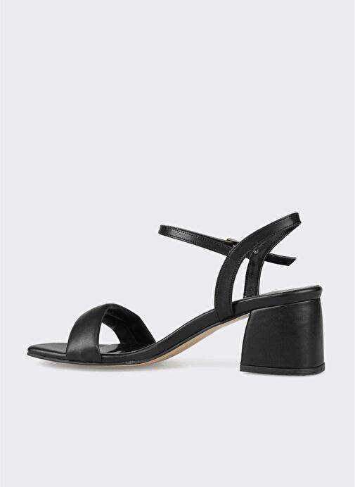 Siyah Kadın Günlük Sandalet - Görsel 4