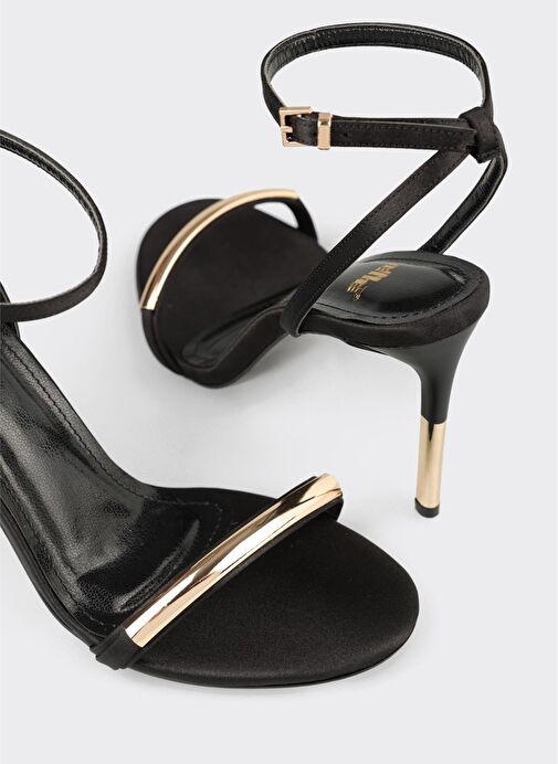 Siyah Kadın Topuklu Sandalet - Görsel 5