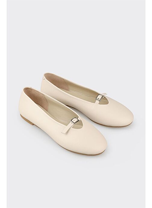 Ekru Deri Kadın Günlük Ayakkabı - Görsel 3