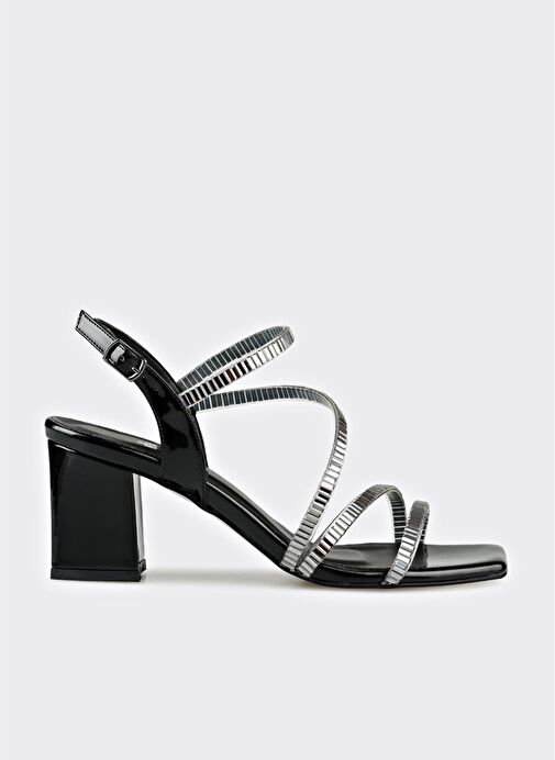 Siyah Kadın Günlük Sandalet - Görsel 2