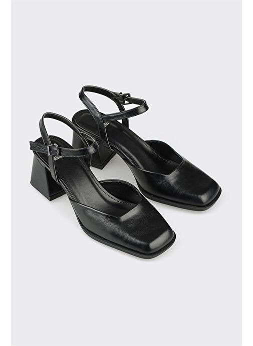 Siyah Kadın Topuklu Ayakkabı - Görsel 3
