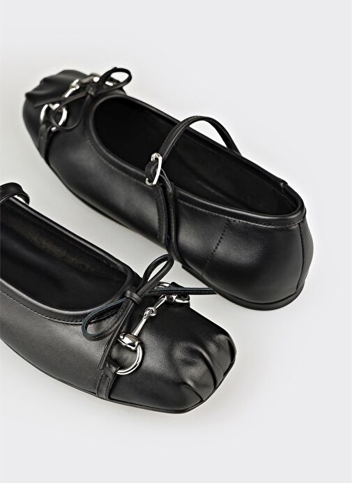 Siyah Deri Kadın Günlük Ayakkabı - Görsel 6