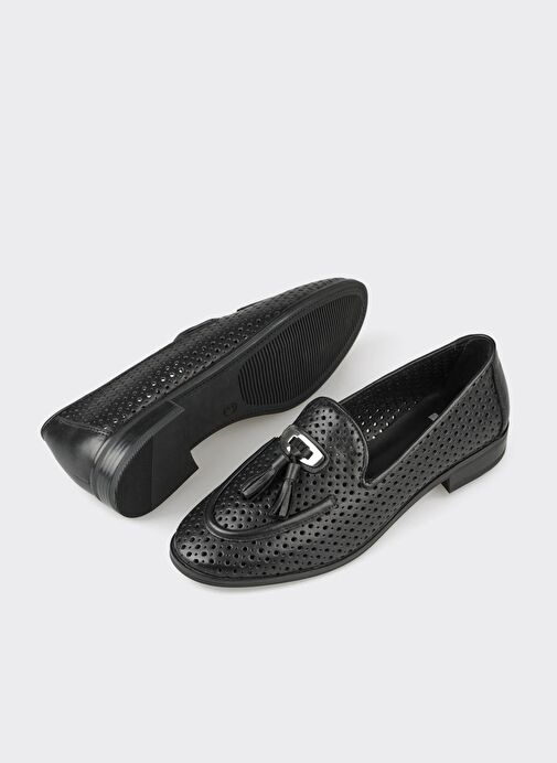 Siyah Deri Kadın Günlük Ayakkabı - Görsel 4