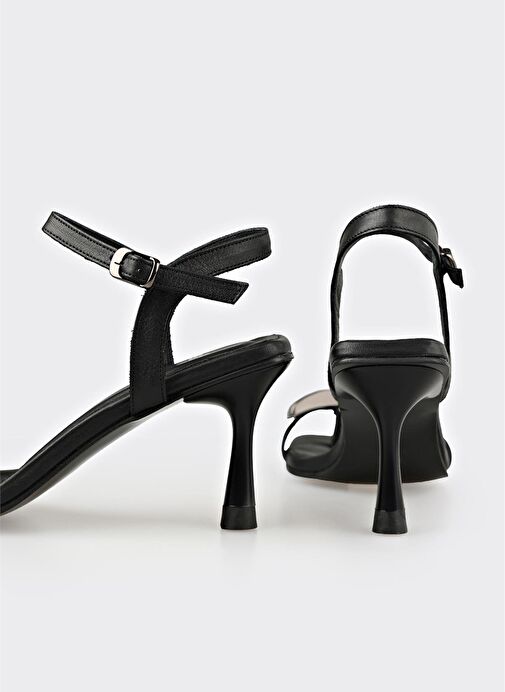 Siyah Deri Kadın Sandalet - Görsel 5