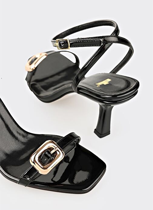 Siyah Kadın Günlük Sandalet - Görsel 5