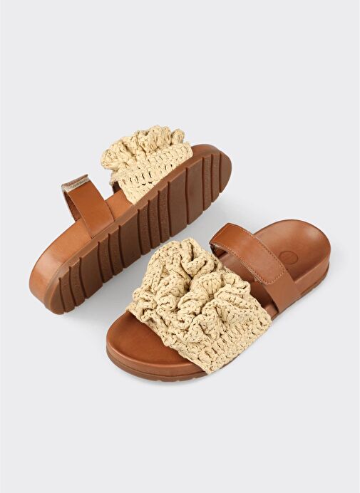 Bej Kadın Düz Terlik - Görsel 4