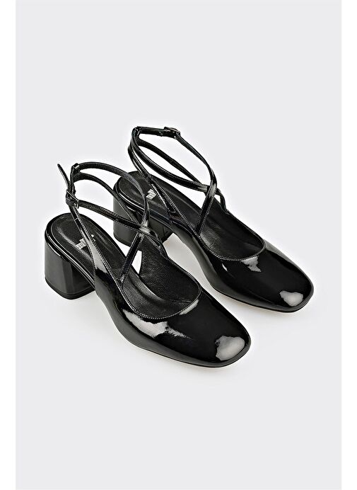 Siyah Kadın Topuklu Ayakkabı - Görsel 3