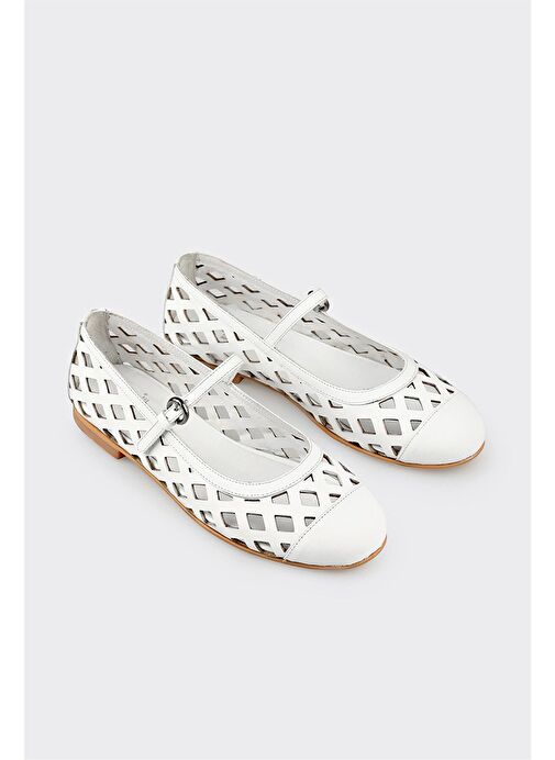 Elle Siyah Kadın Deri Babet DEFOX - Görsel 3