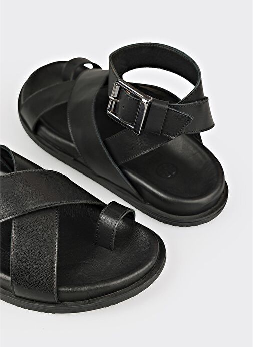 Siyah Deri Kadın Parmak Arası Sandalet - Görsel 10