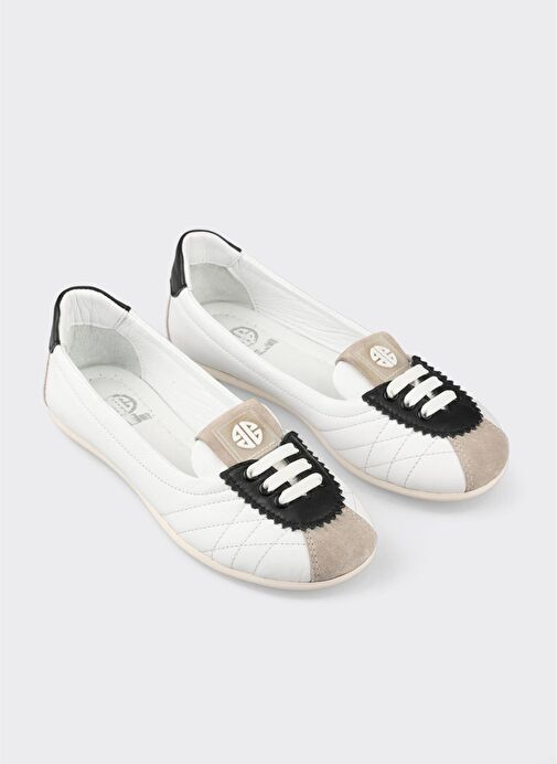 Siyah Deri Kadın Spor Ayakkabı - Görsel 3