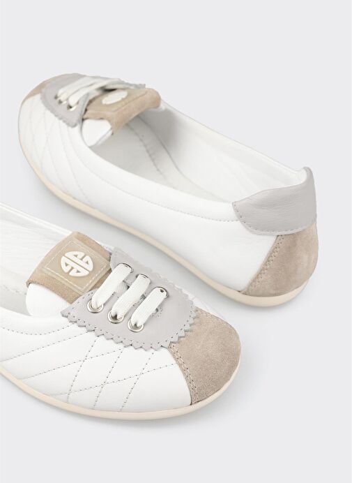 Gri Deri Kadın Spor Ayakkabı - Görsel 6