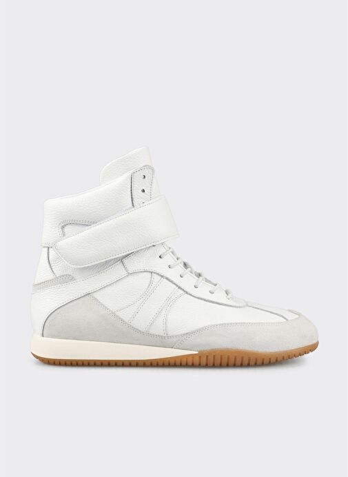 Beyaz Kadın Spor Bot - Görsel 2