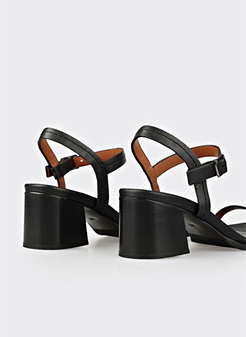 Siyah Deri Kadın Sandalet - Görsel 5