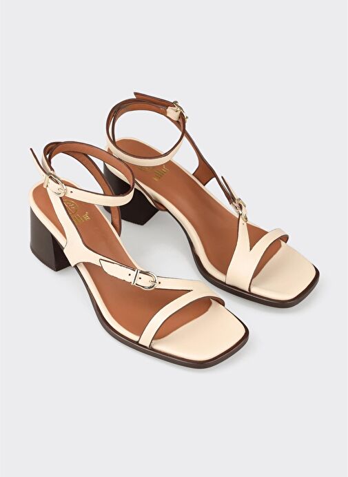 Bej Deri Kadın Sandalet - Görsel 3