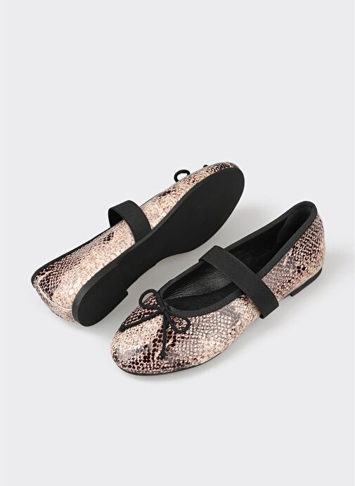 Bej Deri Kadın Günlük Ayakkabı - Görsel 6