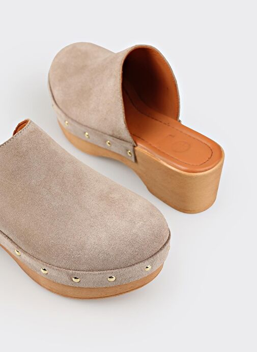 Bej Deri Kadın Terlik - Görsel 5