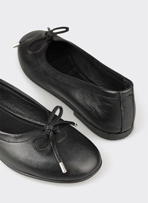 Siyah Deri Kadın Günlük Ayakkabı - Görsel 6