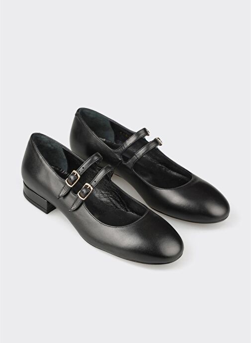 Siyah Deri Kadın Ayakkabı - Görsel 3