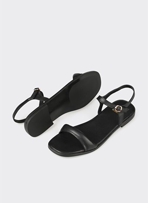 Siyah Deri Kadın Düz Sandalet - Görsel 4