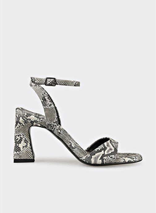Siyah Deri Kadın Topuklu Sandalet - Görsel 2