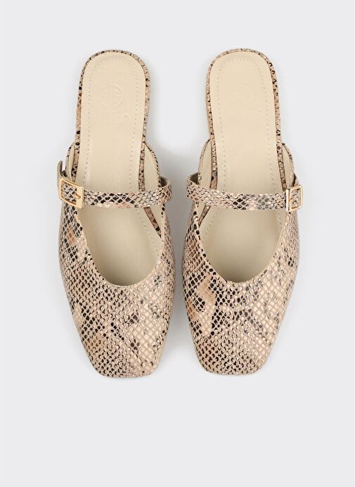 Bej Deri Kadın Terlik - Görsel 5