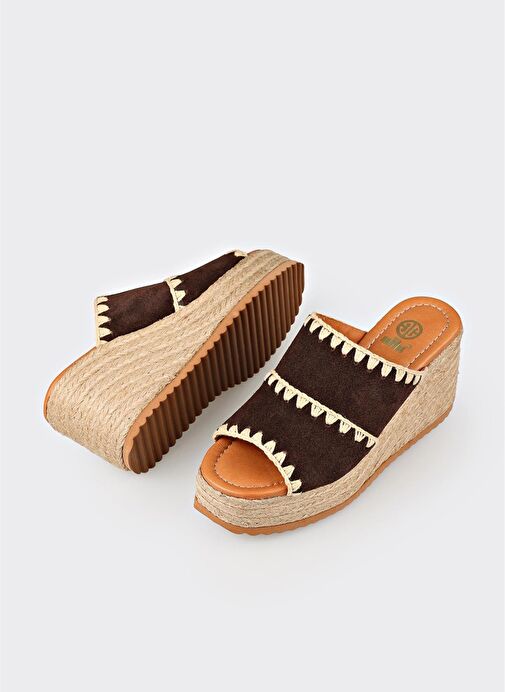 Kahve Deri Kadın Terlik - Görsel 4