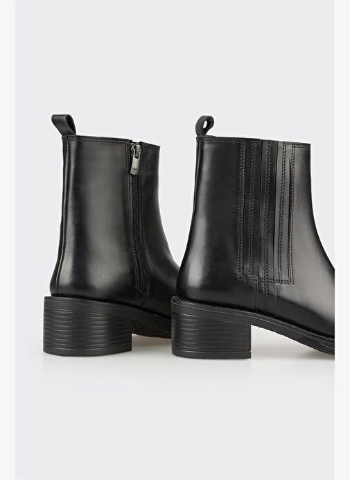 Siyah Deri Kadın Topuklu Bot - Görsel 5