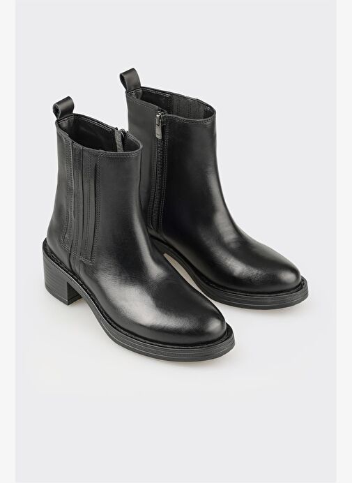 Siyah Deri Kadın Topuklu Bot - Görsel 3