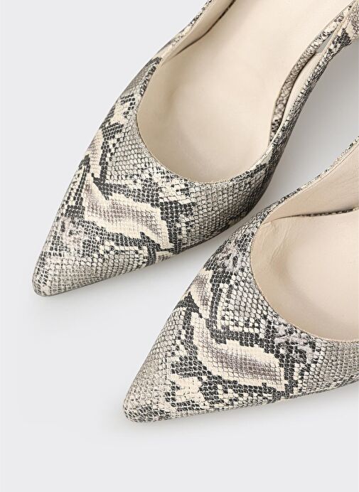 Gri Deri Kadın Topuklu Ayakkabı - Görsel 5