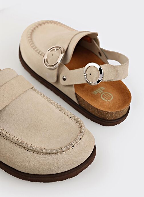 Bej Deri Kadın Terlik - Görsel 6